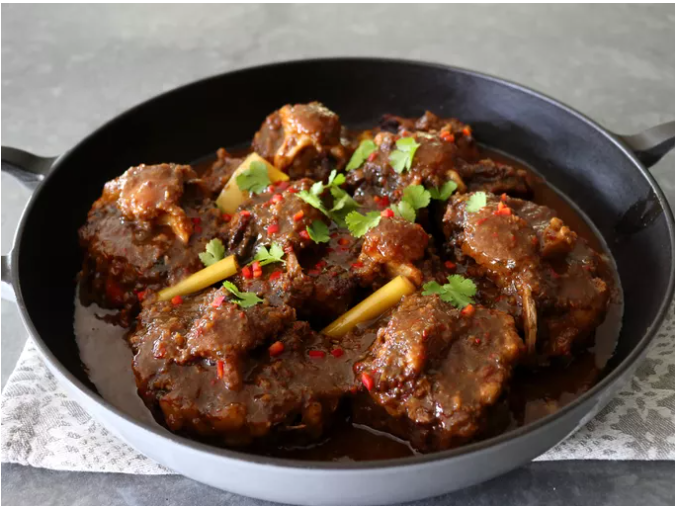 Kara Orman Modern Revizyon: Vişne ve Bitter Çikolata Mousse